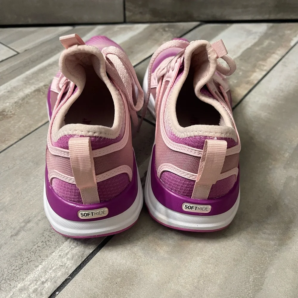 NWOB Puma Sofia Bleach Ombre athletic shoes - Picture 4 of 6